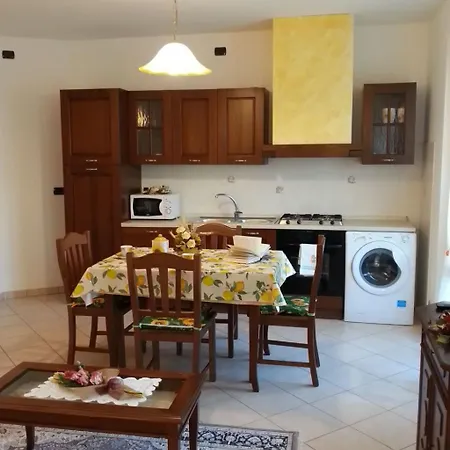 Apartment Ein-zimmer-wohnung 'casa Valery' Mit Wasserblick By Interhome Bellagio