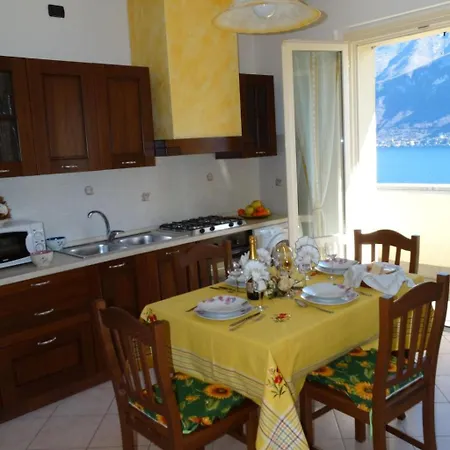 Ein-zimmer-wohnung 'casa Valery' Mit Wasserblick By Interhome Apartament