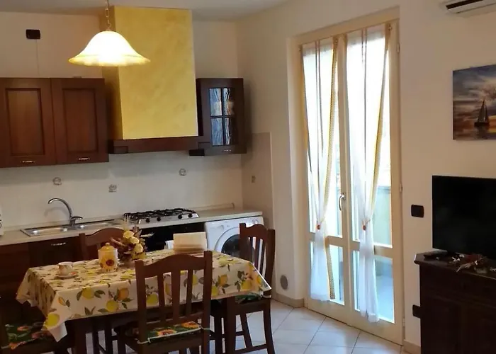 Apartment Ein-zimmer-wohnung 'casa Valery' Mit Wasserblick By Interhome Bellagio