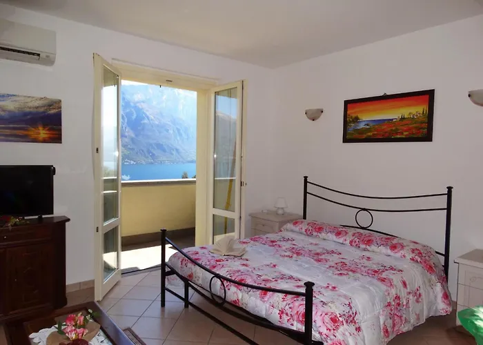 Ein-zimmer-wohnung 'casa Valery' Mit Wasserblick By Interhome Apartment Bellagio